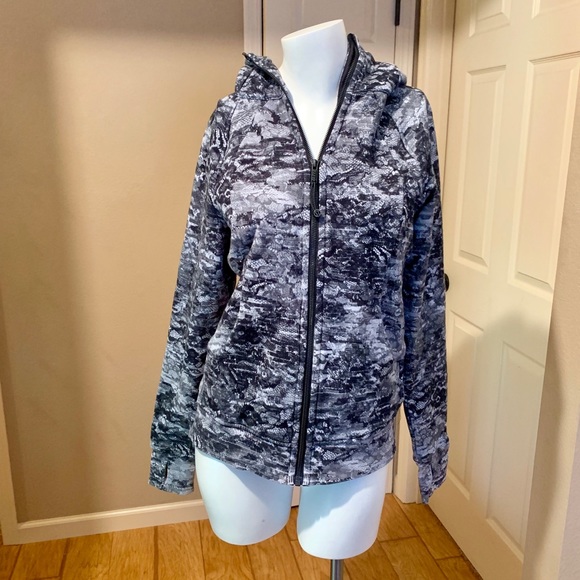 Lululemon Jacket - Picture 1 of 6